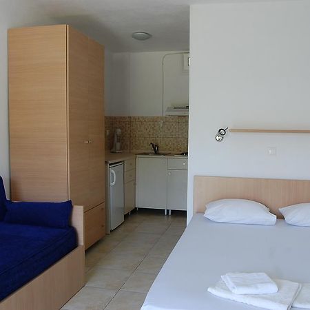 Posidi Studios Bagian luar foto