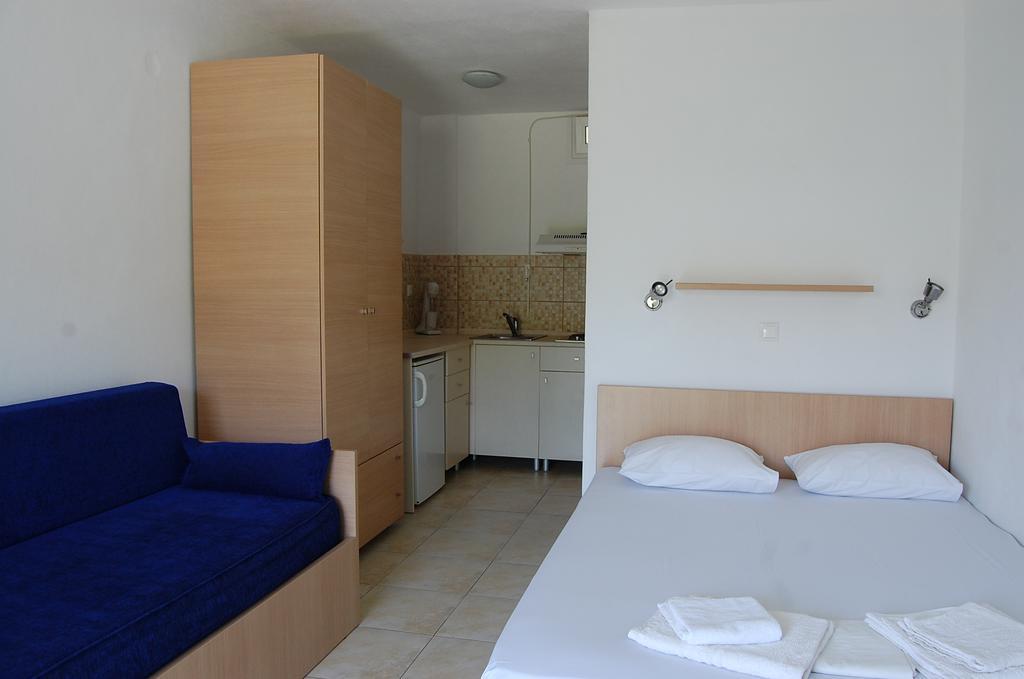 Posidi Studios Bagian luar foto
