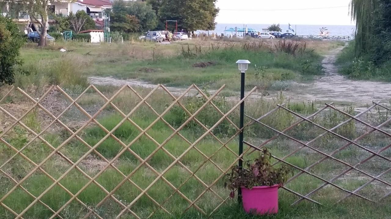 Posidi Studios Bagian luar foto